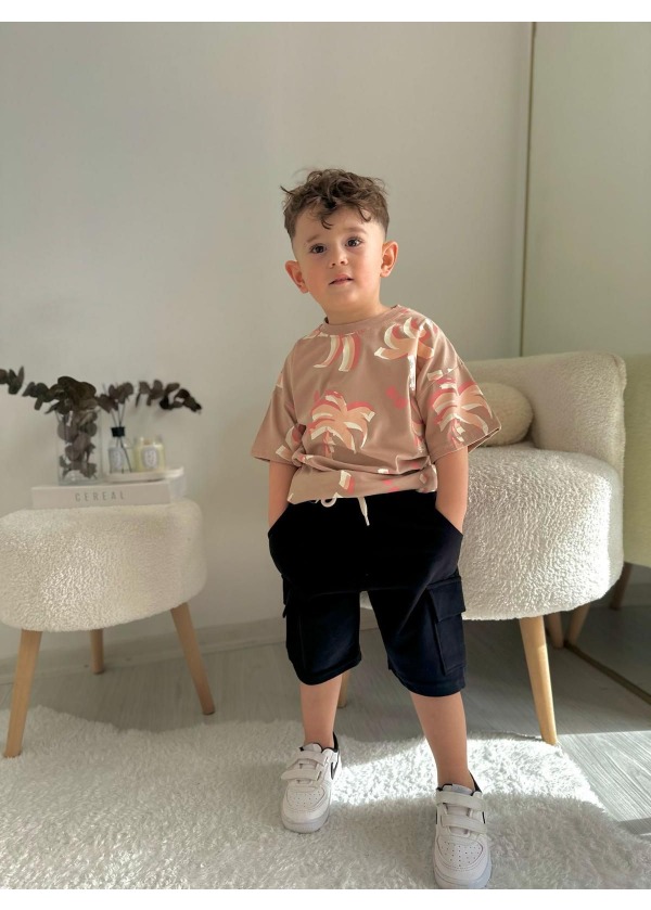 Palmiye Desenli Şortlu Takım